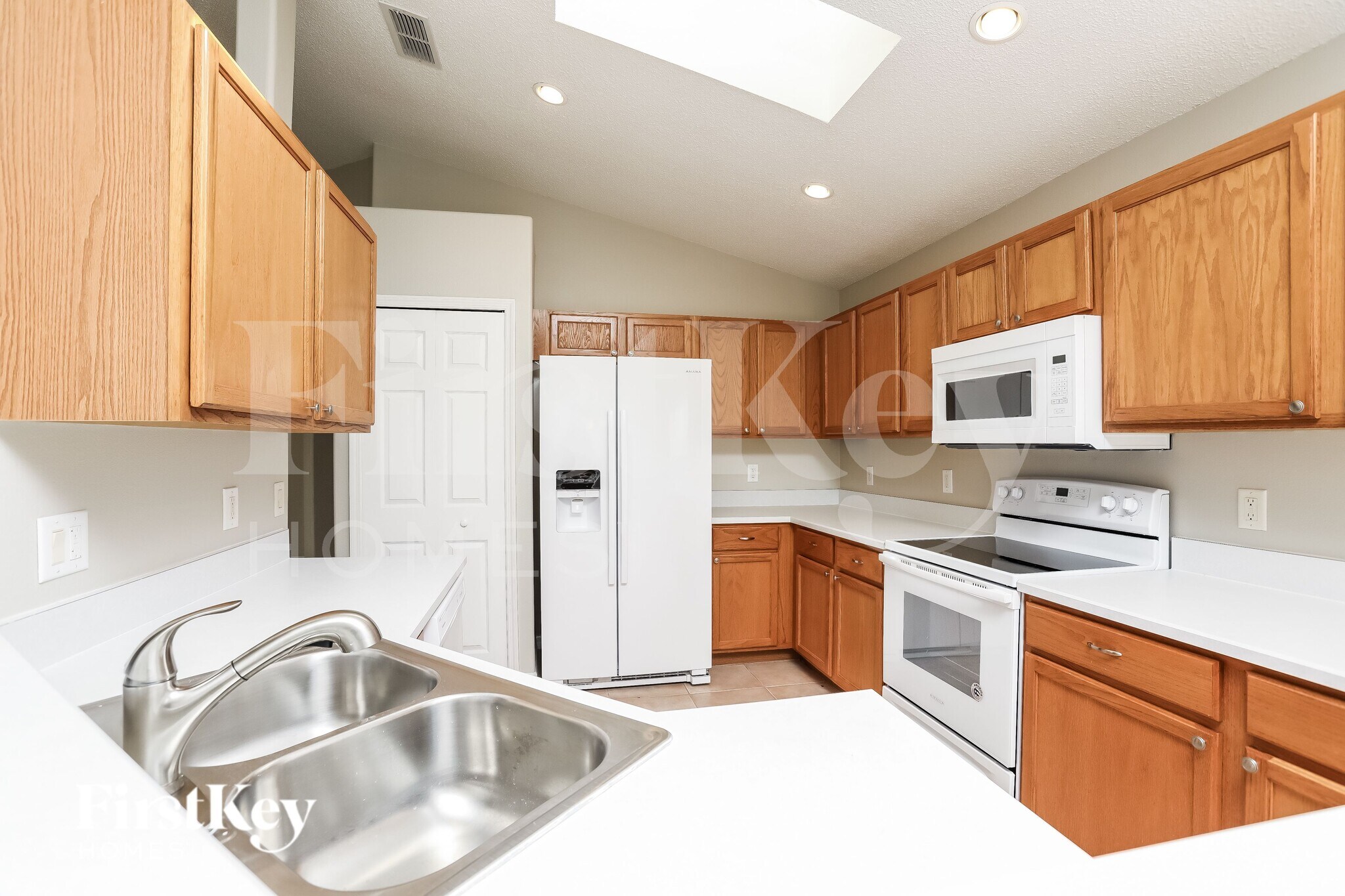 Building Photo - 2693 Autumn Creek Cir