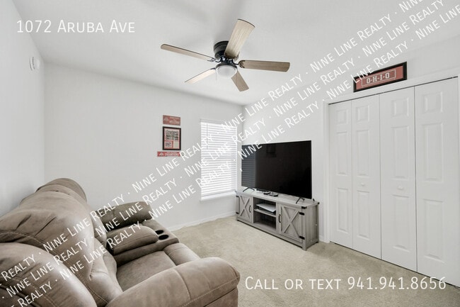 Building Photo - 1072 Aruba Ave