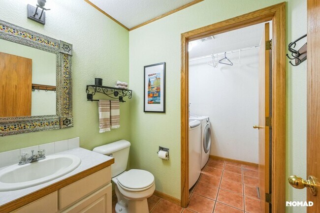 Building Photo - Stunning 4BR House in Fort Collins