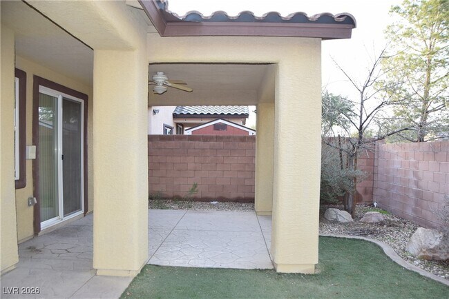 Building Photo - 60 Dark Creek Ave