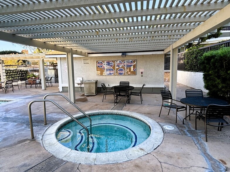 SPA - 25713 Sycamore Pointe