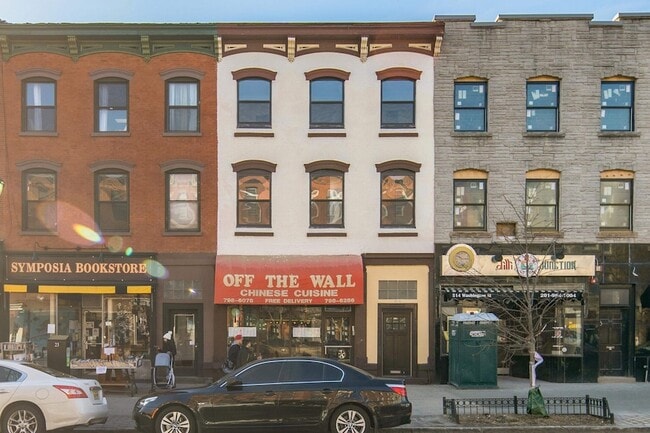 Building Photo - 512 Washington St
