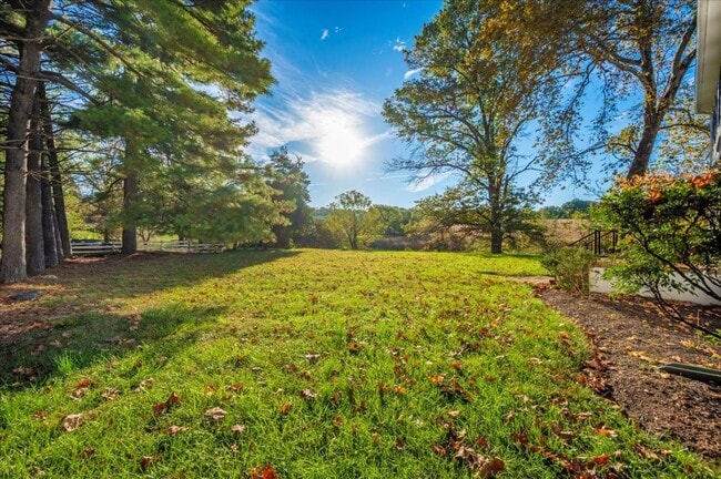 Building Photo - Private Home w/ Pond & Fantastic Views