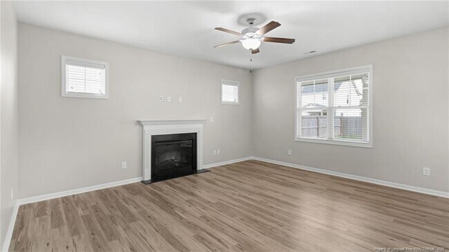 Building Photo - 160 Chatfield Dr.