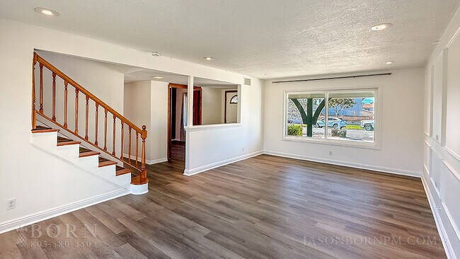 Building Photo - 2036 Brentwood St