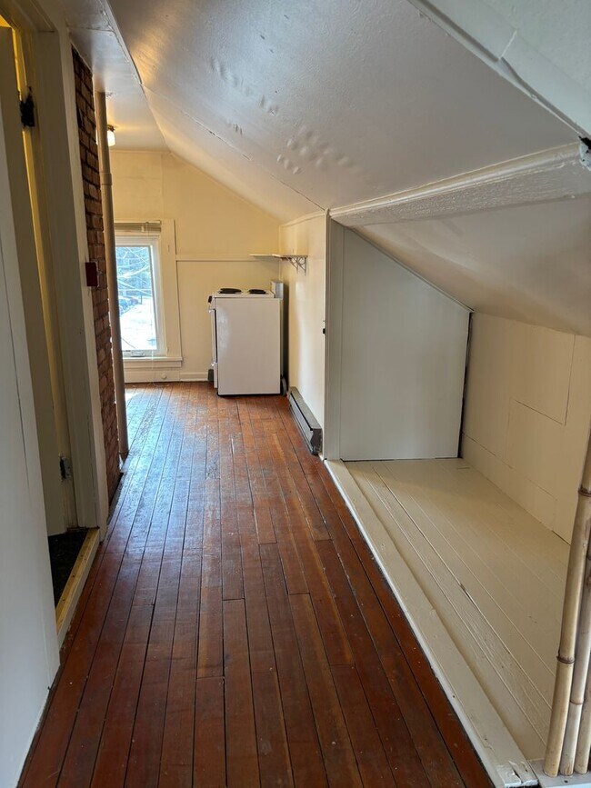 Building Photo - turner03