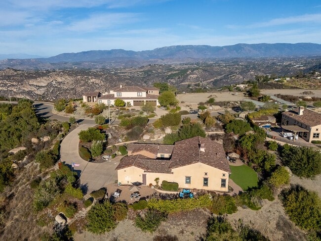 Building Photo - 29472 Welk Highland Dr