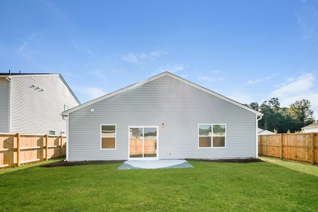 Building Photo - 252 Clydesdale Cir