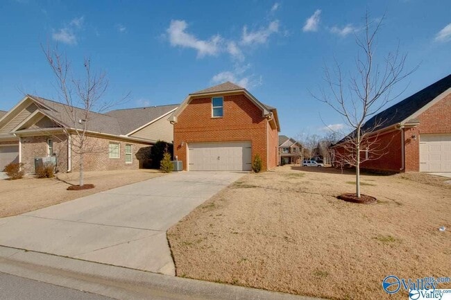 Building Photo - 7012 Derby Drive Southeast