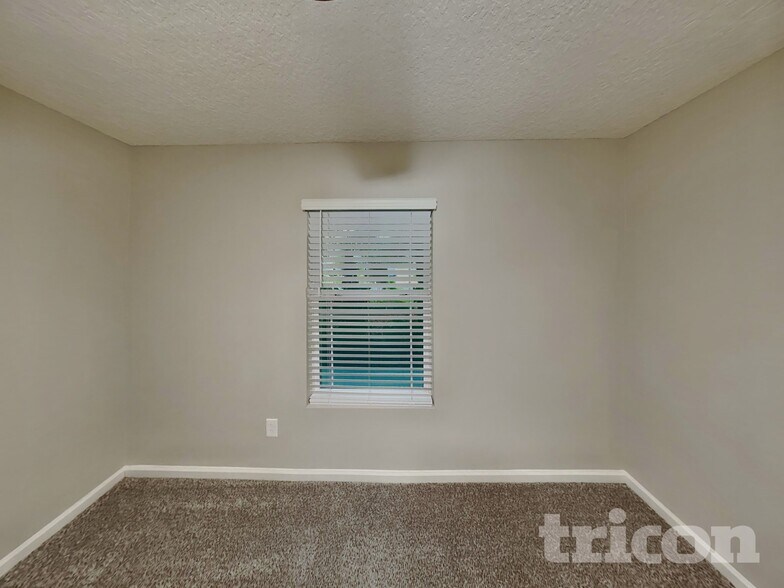 Building Photo - 16184 Kayla Cove Ct