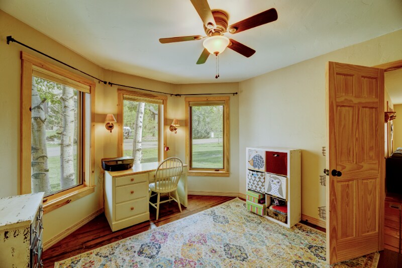Building Photo - 370 Kelhi Ct