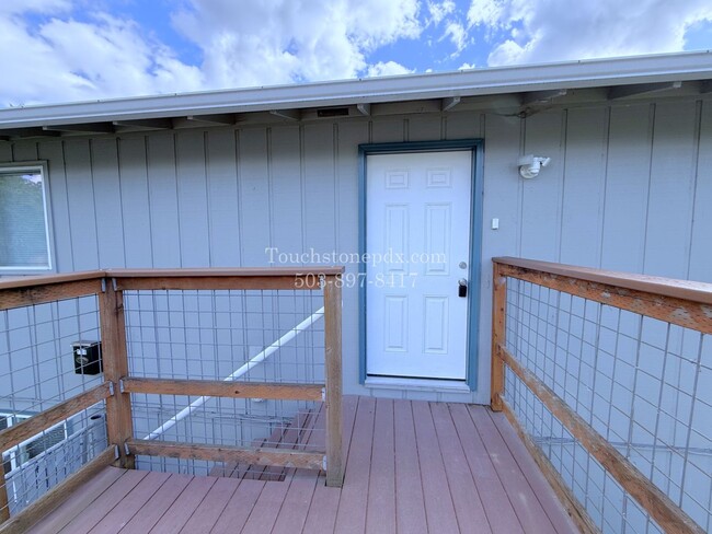 Building Photo - MFP-00108
