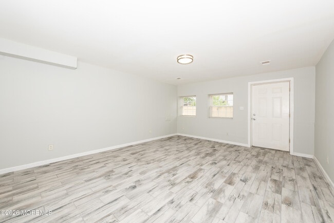 Building Photo - 41 Seabreeze Way