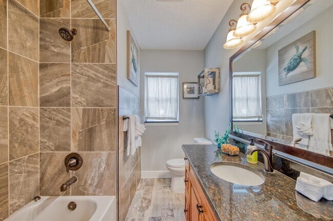 Building Photo - 3173 Fountainhead Dr