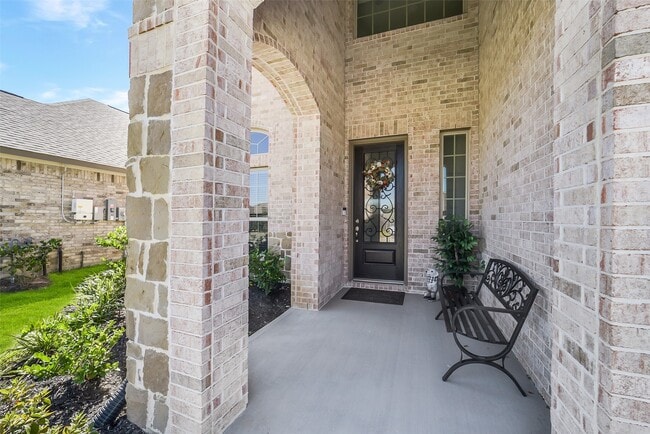 Building Photo - 31419 Elmgrove Knl Dr