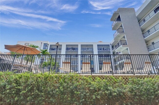 Building Photo - 201 178th Dr