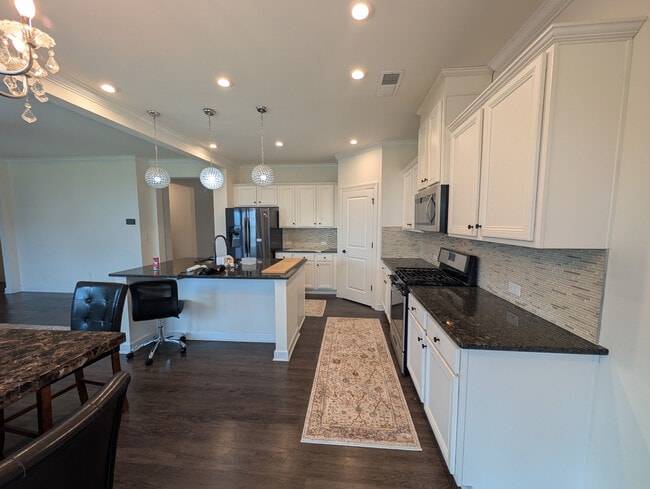 Building Photo - 7226 Rupell Dr