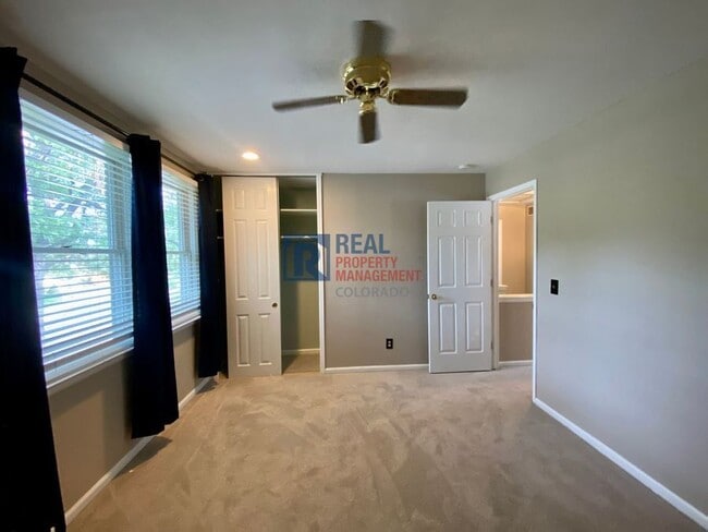 Building Photo - 5932 S Dayton Ct