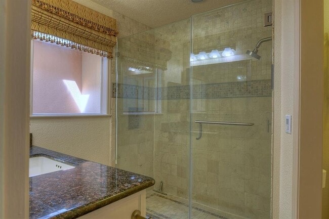 In Suite Bathroom - Bedroom #1 - 7350 Kirby Dr