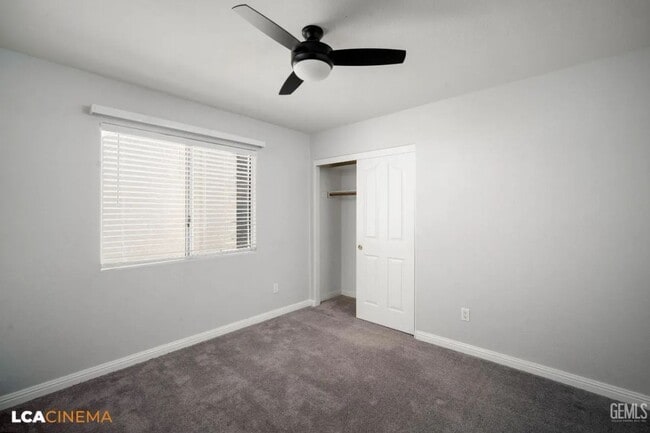 Building Photo - 9302 Southwick Dr