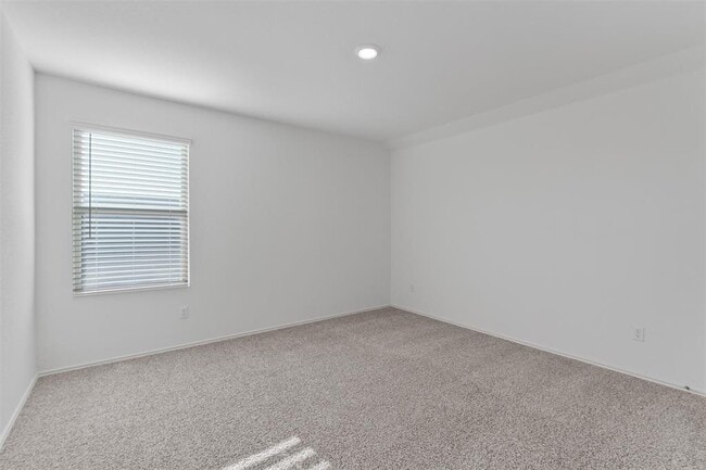 Building Photo - 1324 Chad Dr