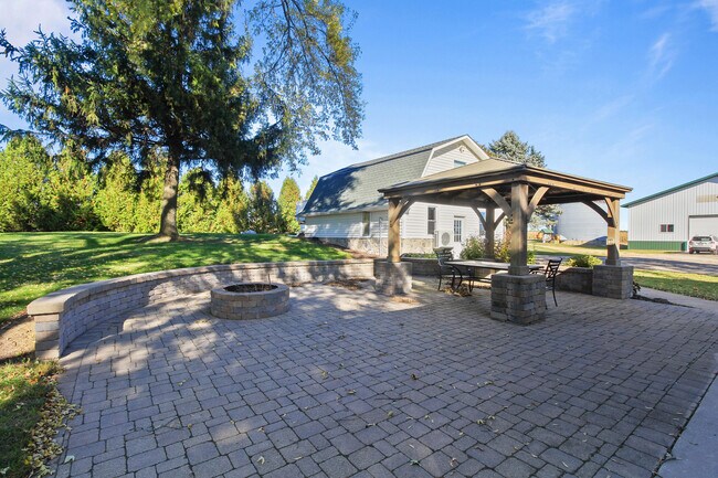 Building Photo - W5838 County Rd A