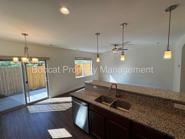 Building Photo - 1226 Saltern Dr