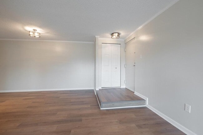 Building Photo - 1509 Regency Woods Rd