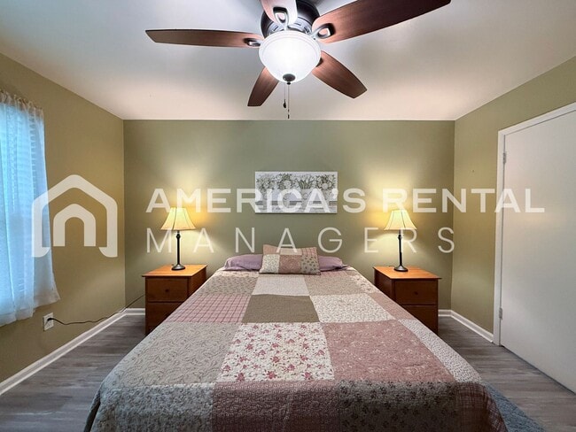 Building Photo - Fantastic 1 Bedroom, 1 Bath Condo for Rent...