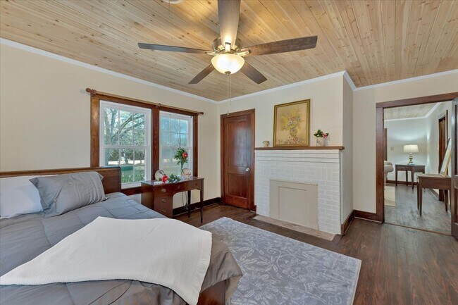 Building Photo - 3204 Ray Owens Rd