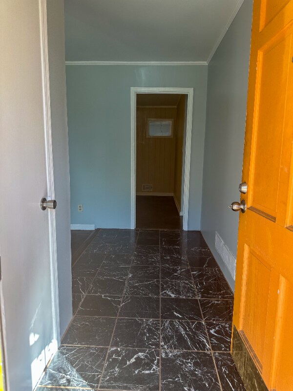 Building Photo - 6726 Primrose Ln