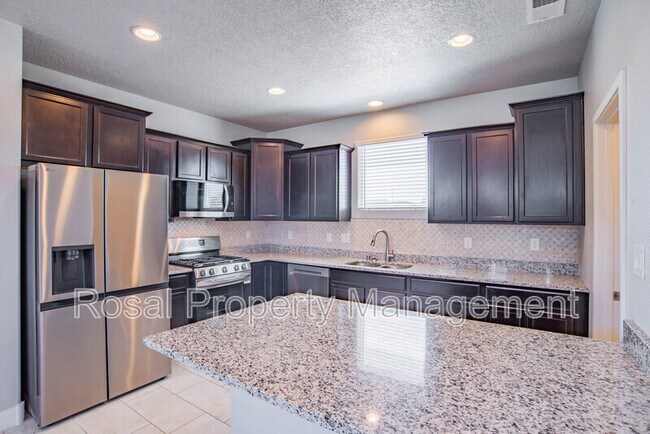 Building Photo - 933 Northern Blvd NE