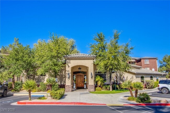 Building Photo - 4400 S Jones Blvd