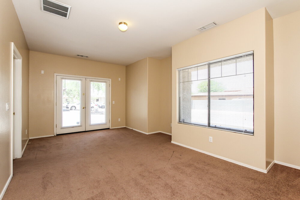 Building Photo - 5245 W Bowker St