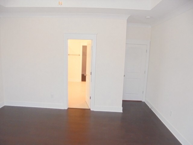 Building Photo - 1076 Adams Haven Bend