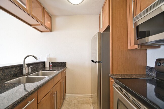 Building Photo - Top-Floor Oceanview Studio with Private Balcony - Redondo Beach Pier in Your Backyard