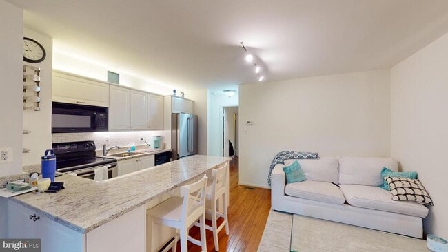 Building Photo - 1503 12th St N