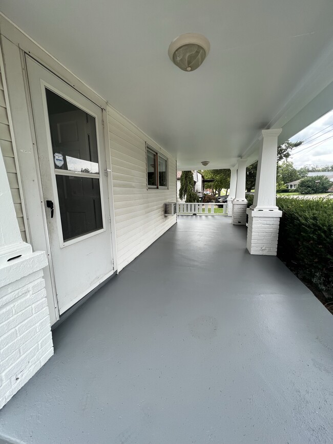 Building Photo - Single Family House in Kettering