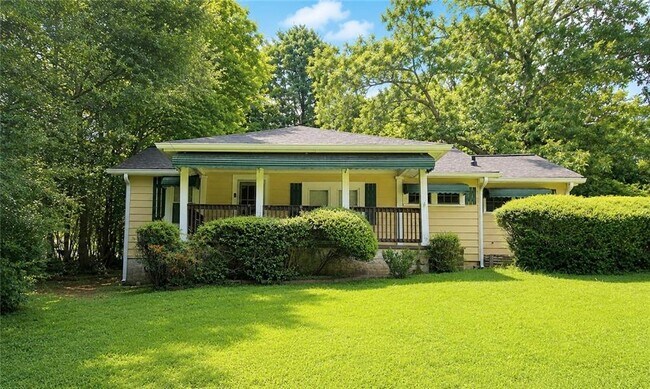 Building Photo - 1360 Cunningham Rd SW
