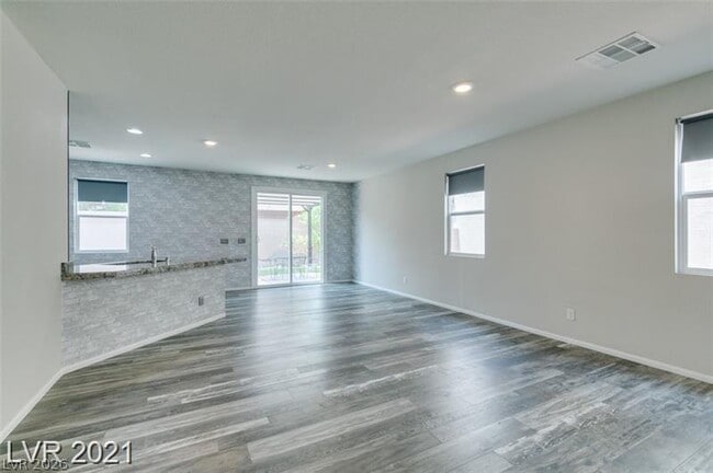 Building Photo - 5475 Ordesa Valley Rd