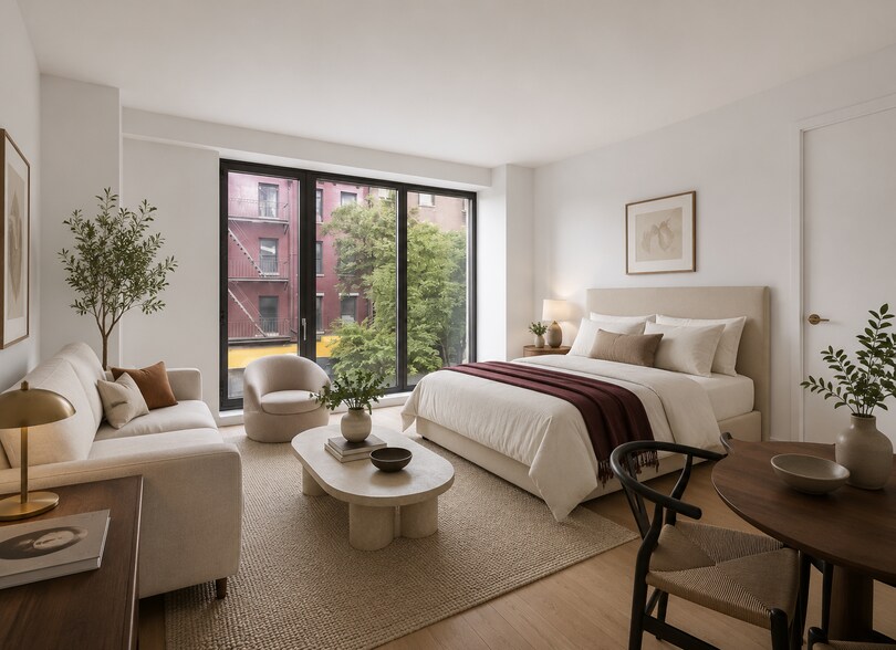 Building Photo - 446 W 44th St