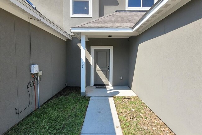 Building Photo - 132 Artesian Way