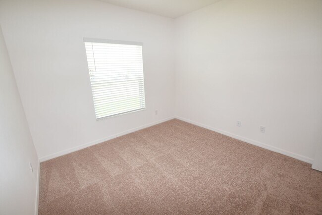 Building Photo - 471 Ironside Trl Dr