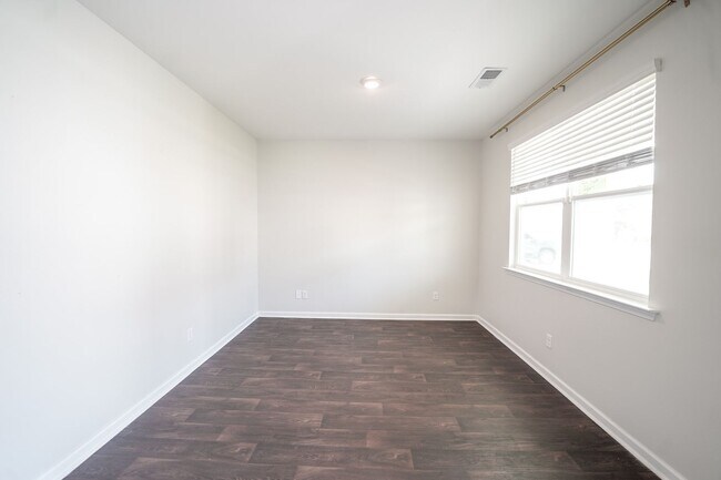 Building Photo - Coming Available!