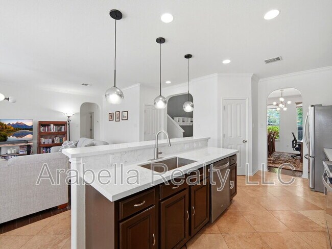 Building Photo - 25611 Preserve Crest