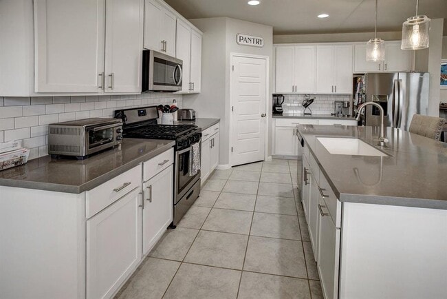 Building Photo - 210 Cold Spg Lp