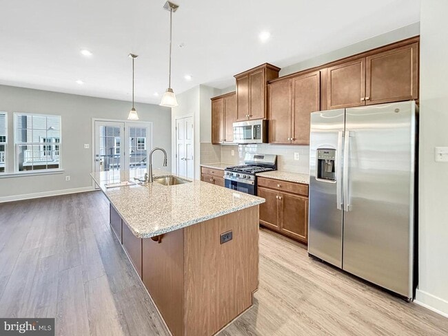 Building Photo - 1785 Atlas Dr