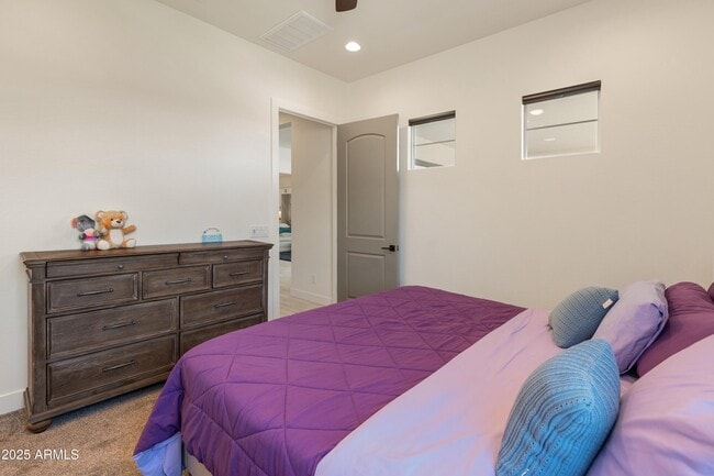 Building Photo - 4236 E Whisper Rock Trl