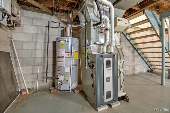 Building Photo - 201 Marrano Pkwy