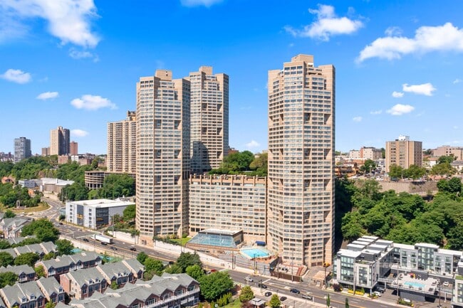 Building Photo - 7002 JFK Blvd E